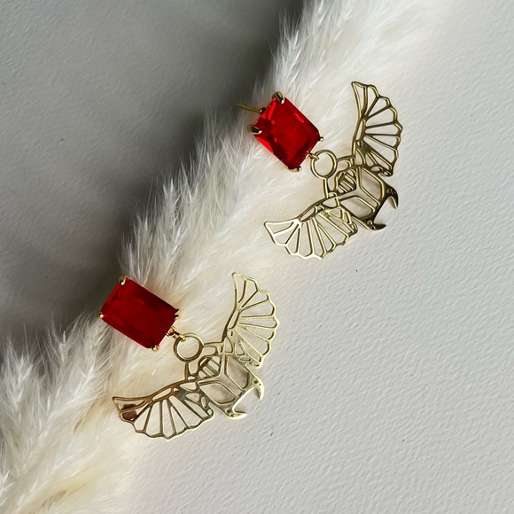 Elegant Ancient Egyptian Earrings - Scarab Winged Egyptian Beetle Earrings - Picture 1 of 8